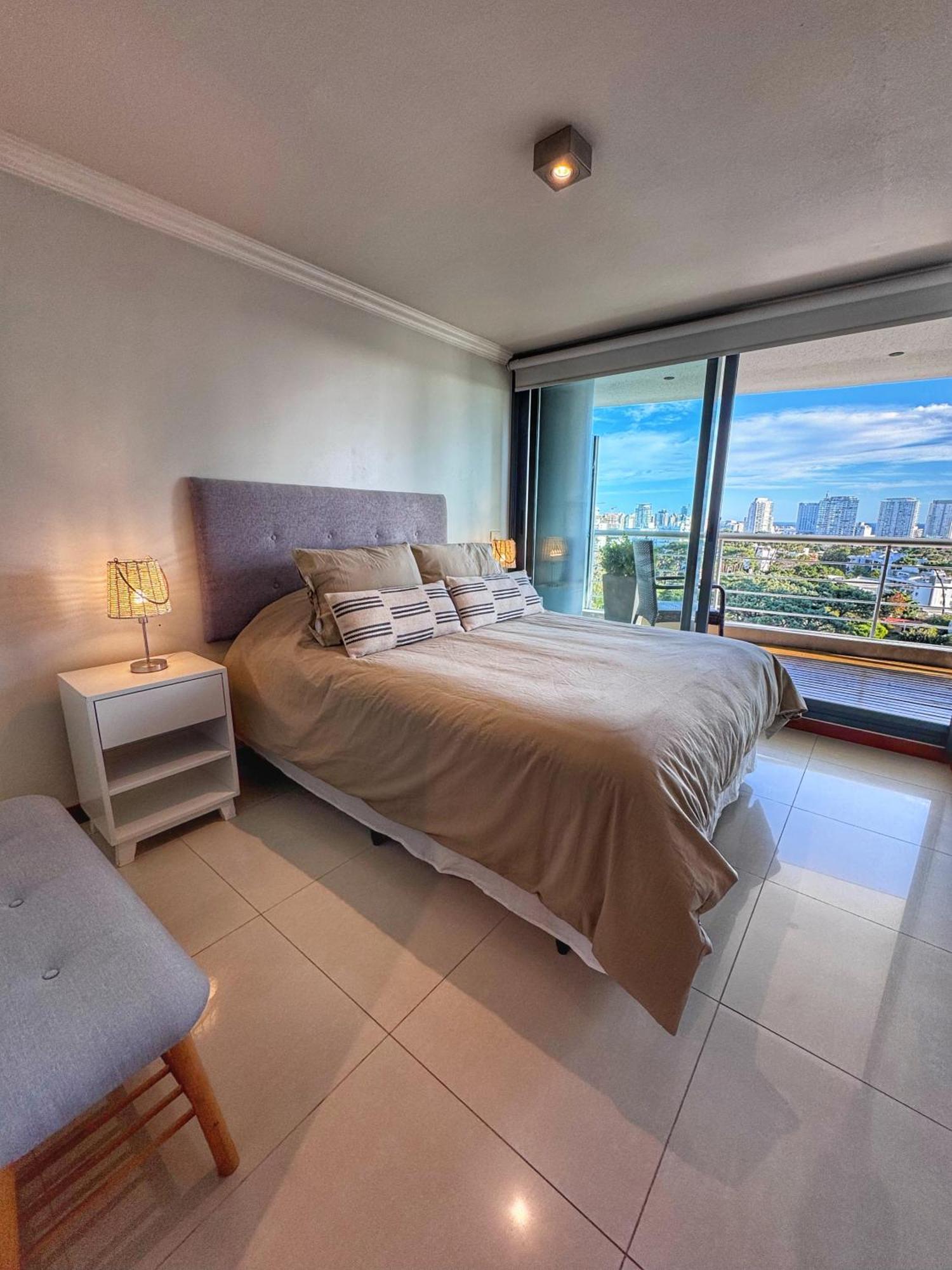 Apartamentos Torre Tressesenta Punta del Este Værelse billede