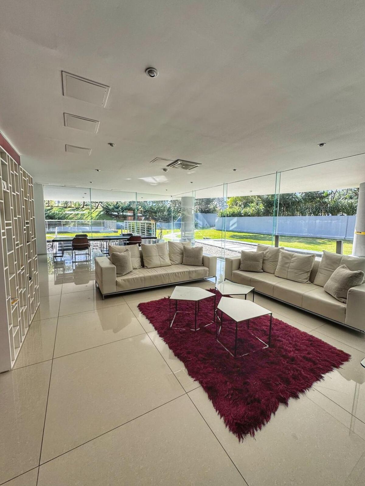 Apartamentos Torre Tressesenta Punta del Este Eksteriør billede